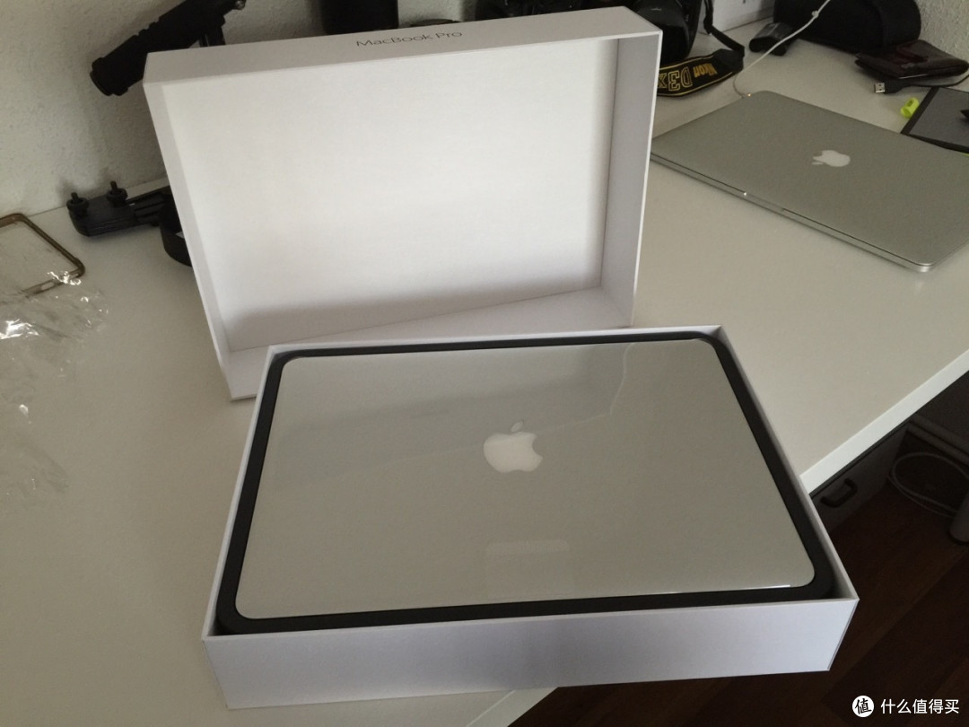 Retina Macbook Pro 13寸笔记本电脑入手开箱