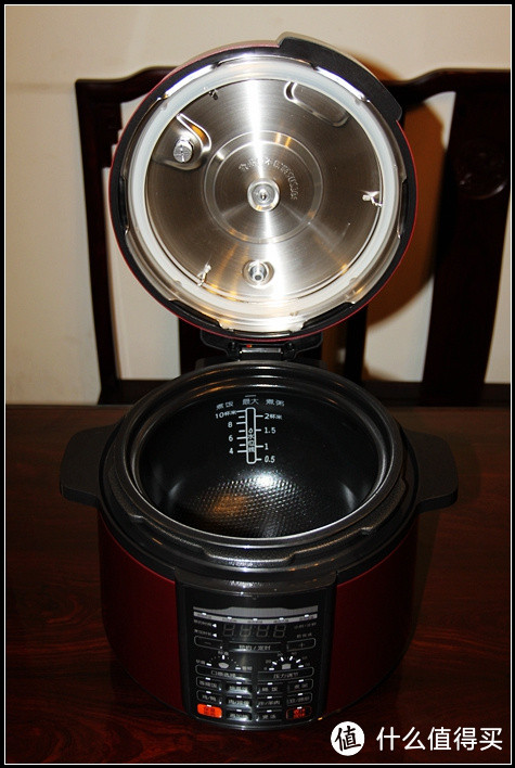 一篇测评两件产品---简测苏泊尔球釜电压力锅