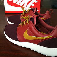 NIKE 耐克 ROSHERUN PREMIUM复刻鞋 非典型配色 酒红色