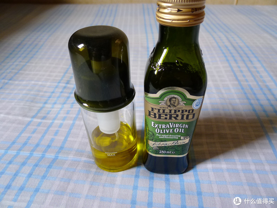 健康减油：HARIO 喷雾式玻璃油瓶