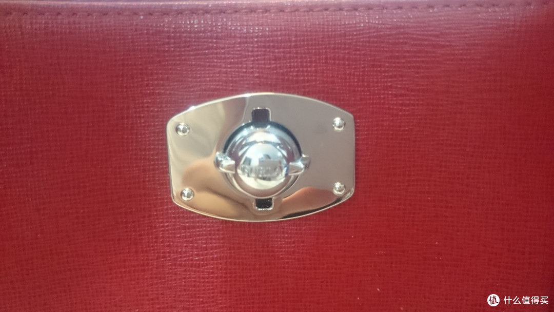 晒一晒这些年买的便宜包包们:Alviero Martini、Herschel Supply Co.等等
