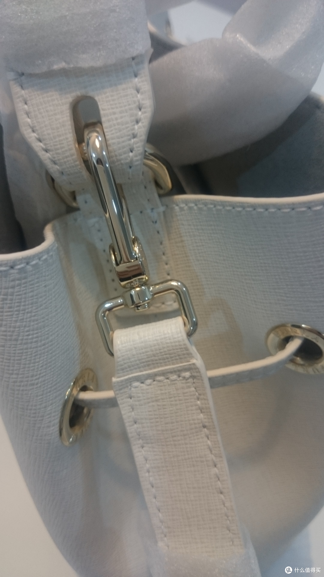 晒一晒这些年买的便宜包包们:Alviero Martini、Herschel Supply Co.等等
