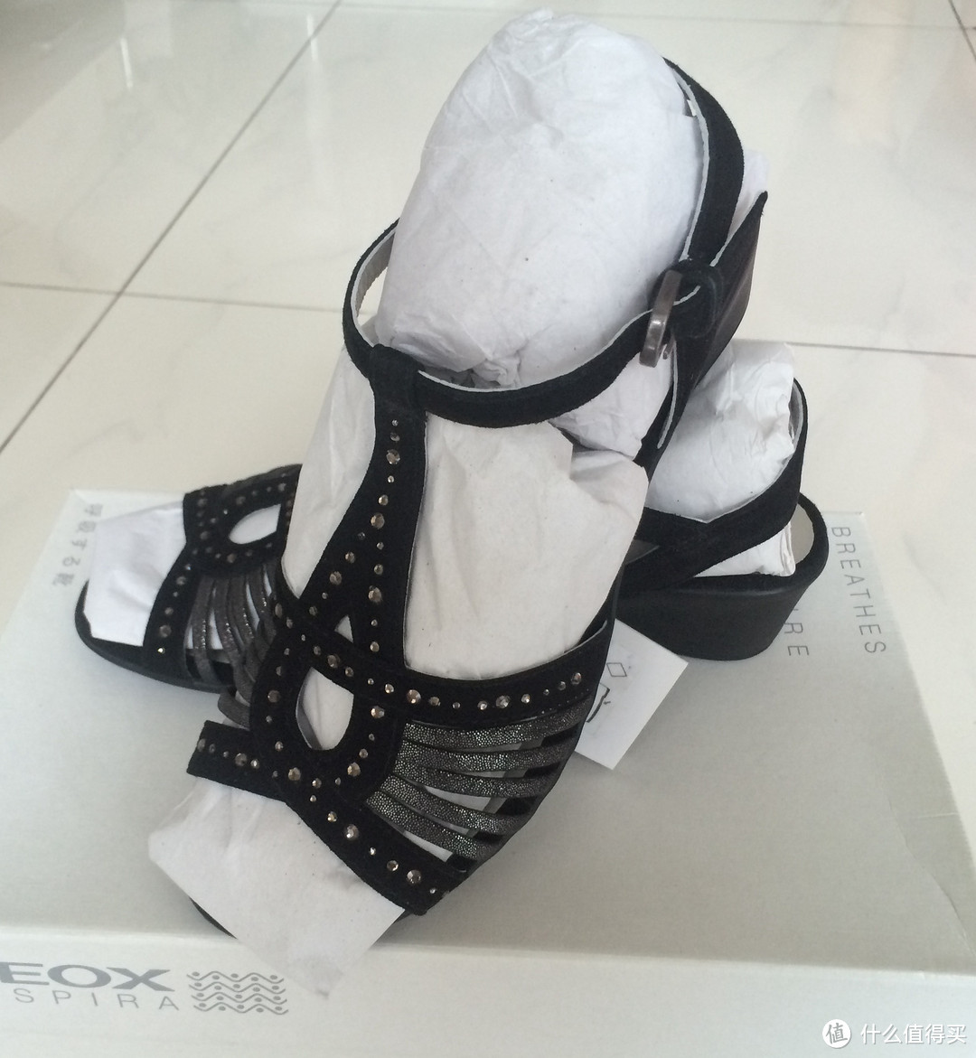 GEOX 健乐士 女款黑色牛皮凉鞋 D42S3E021TRC9999