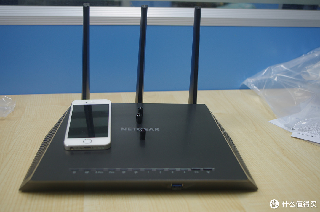 NETGEAR 美国网件 R7000 AC1900M 双频千兆无线路由器评测报告