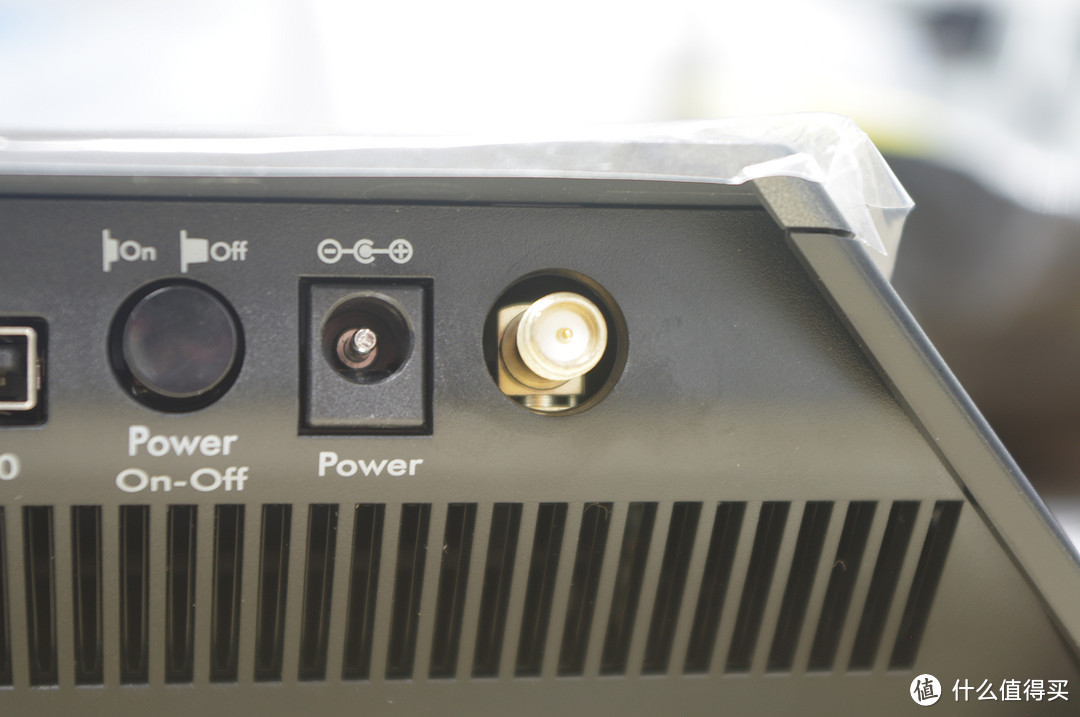 NETGEAR 美国网件 R7000 AC1900M 双频千兆无线路由器评测报告