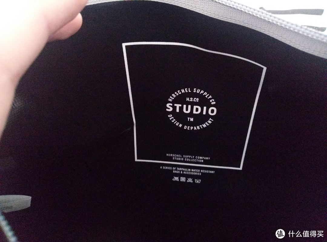 Herschel Supply Co. 2015春季 The Studio Collection 系列 Folio XL pouch 手拿包