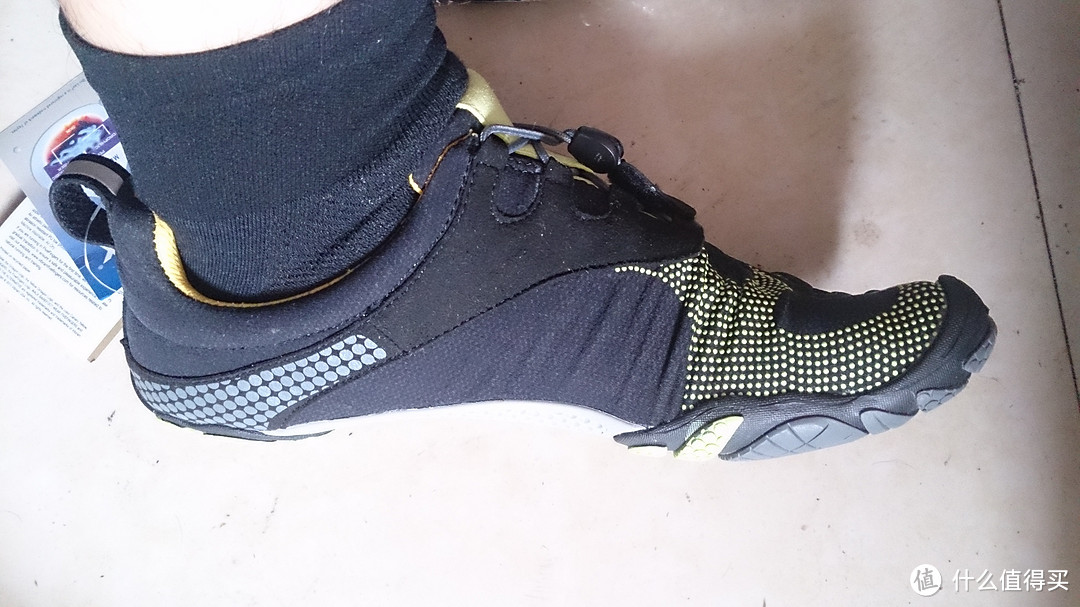 我的第一双五指鞋：Vibram FiveFingers Bikila LS