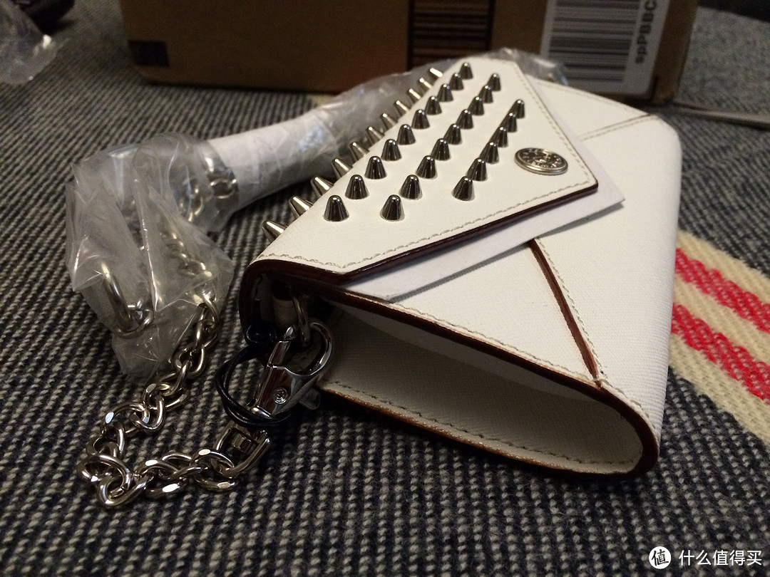 防狼出街神器 REBECCA MINKOFF Mini Wallet On A Chain 真皮迷你铆钉手包