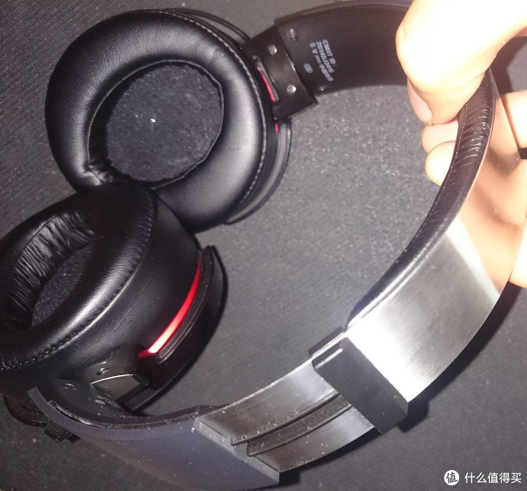 摇滚不死，只是高飞：Sony 索尼 MDR-XB950BT 头戴式蓝牙耳机简评