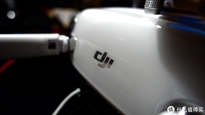会飞的照相机:DJI Phantom3 Professional 大疆精灵3 专业版无人机