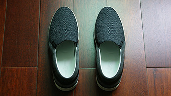 Louis Vuitton 路易·威登 Twister 男款炭灰色一脚蹬运动休闲鞋 458211