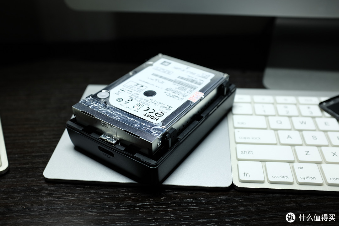 SEAGATE 希捷 Backup Plus Fast 4TB 移动硬盘小开箱&大拆解