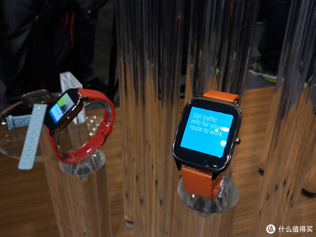 2种尺寸18种风格：ASUS 华硕 曝光 ZenWatch 2 智能手表