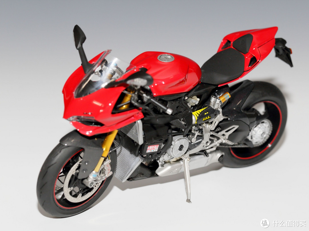 摩托中的法拉利—ducati 1199 Panigale s（田宫模型）