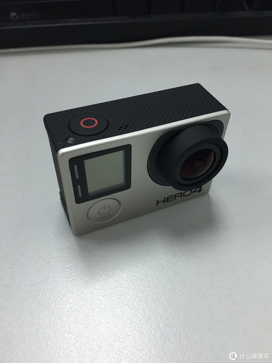 入手 GoPro Hero4 黑色旗舰版运动摄像机及一堆配件