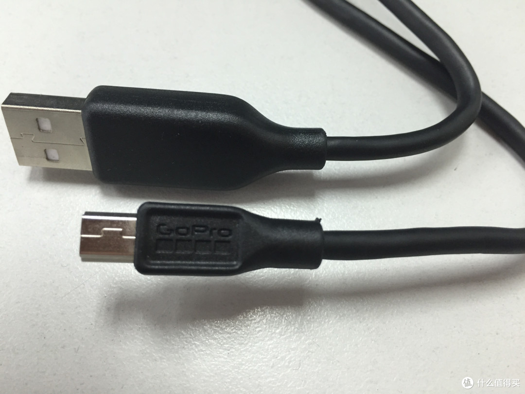 入手 GoPro Hero4 黑色旗舰版运动摄像机及一堆配件