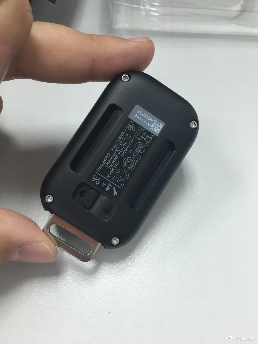 入手 GoPro Hero4 黑色旗舰版运动摄像机及一堆配件
