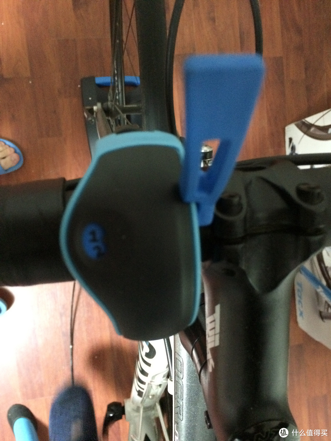 在家里骑车吧：Tacx booster T2500 线控磁阻骑行训练台