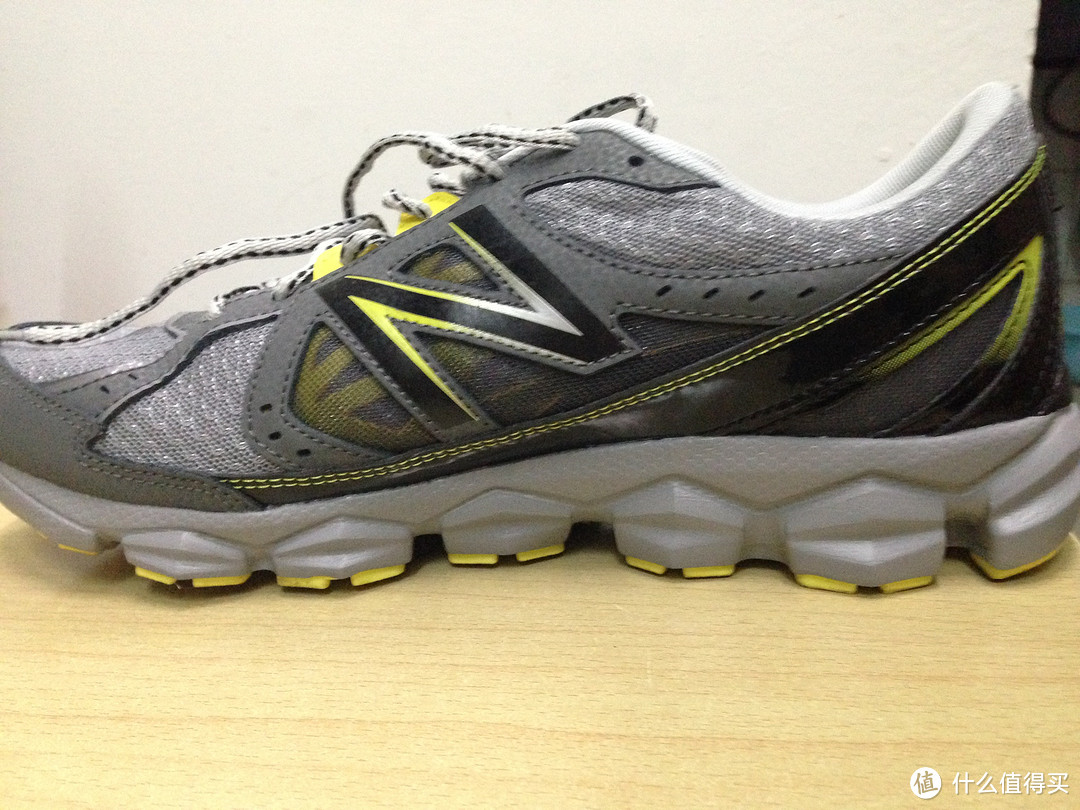 开始跑步吧：New Balance M750跑鞋