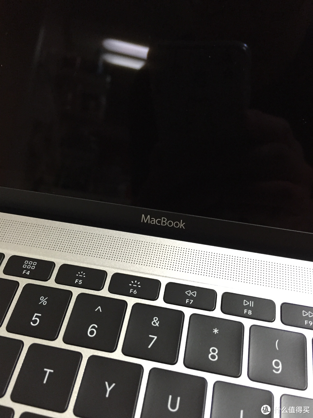 2015新款 MacBook 开机体验
