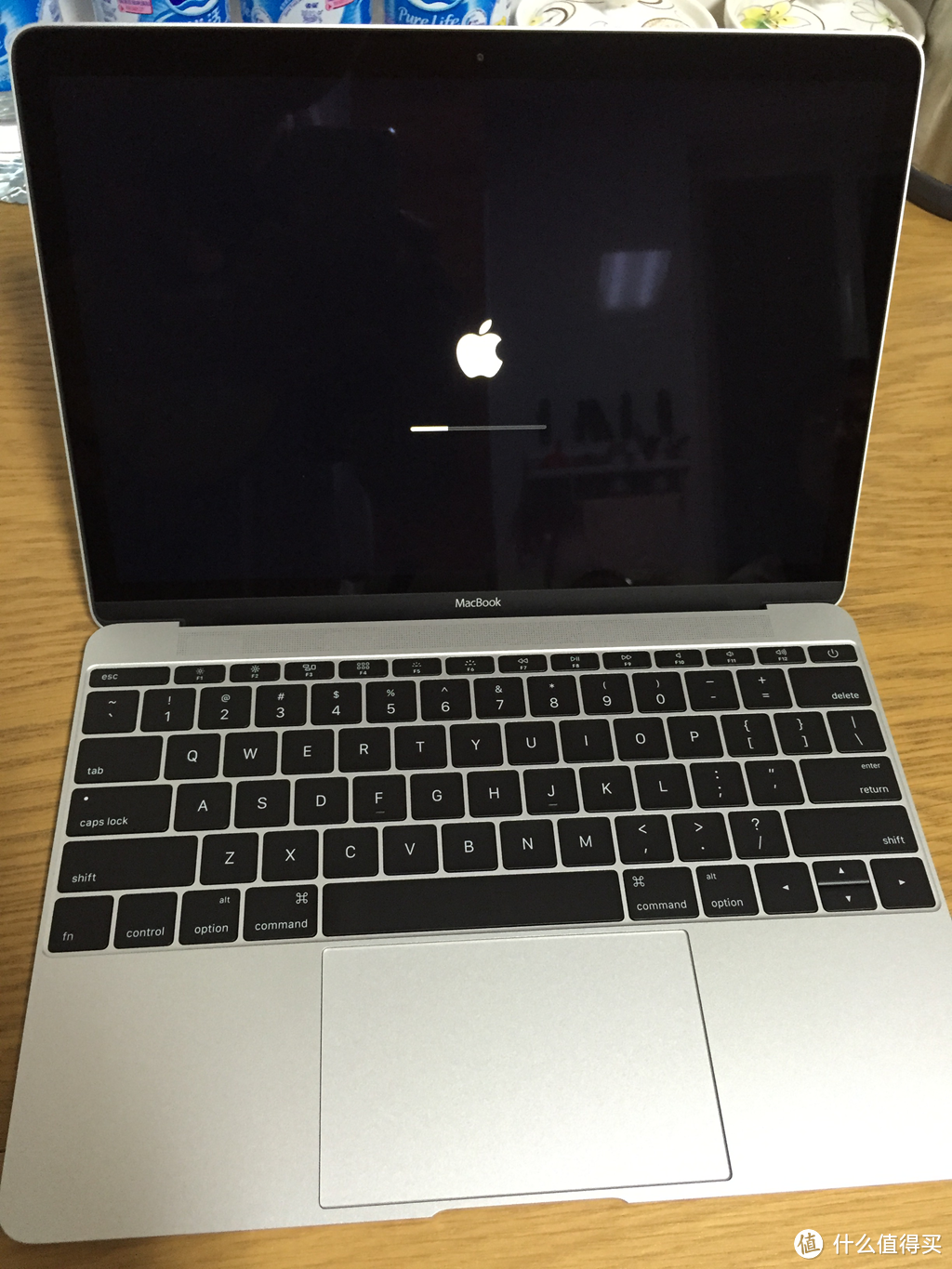 2015新款 MacBook 开机体验