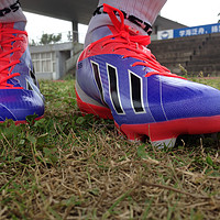 日亚捡白菜adidas 阿迪达斯 F50 Adizero Trx HG Messi 足球鞋 & Bauerfeind 鲍尔芬 基础班护膝