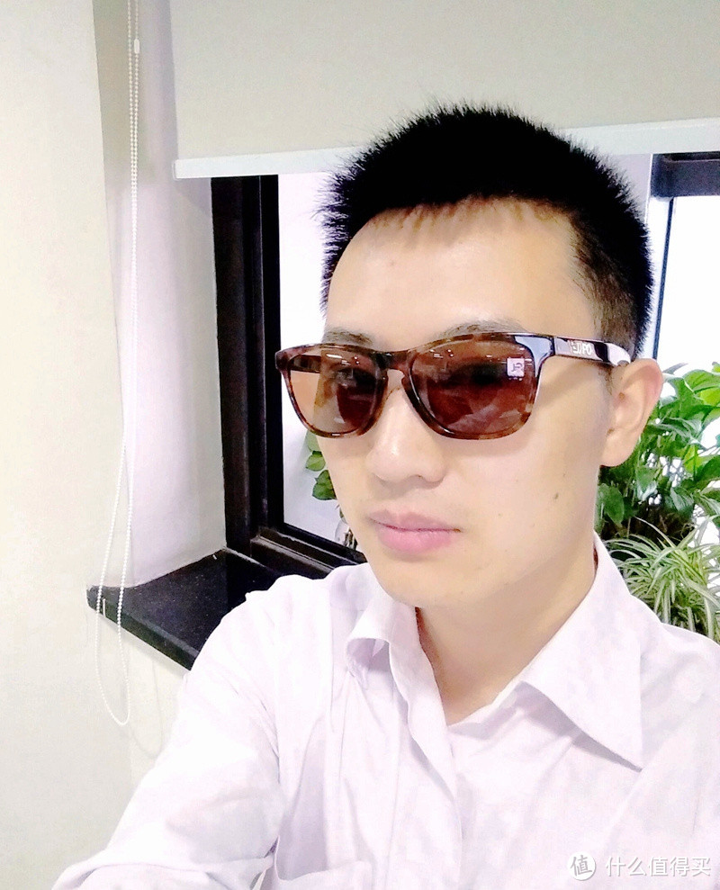 夏日伴侣：Oakley 欧克利 Frogskins® LX(Asian Fit)偏光太阳眼镜