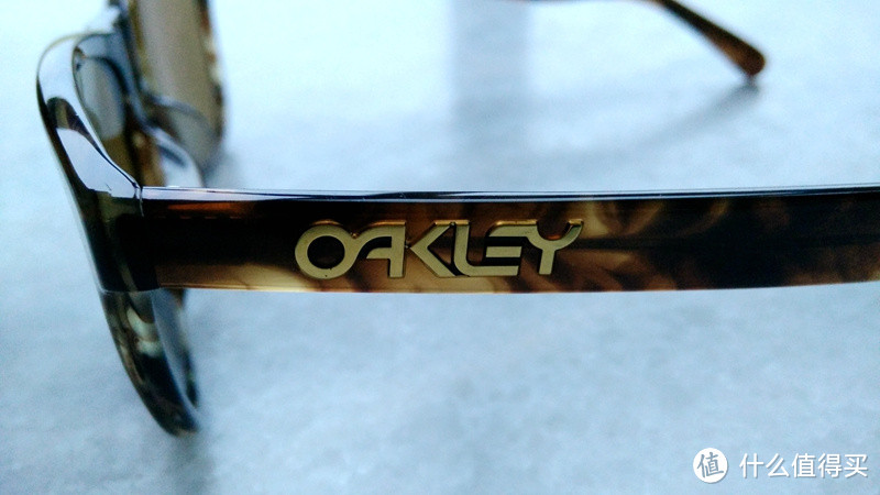 夏日伴侣：Oakley 欧克利 Frogskins® LX(Asian Fit)偏光太阳眼镜