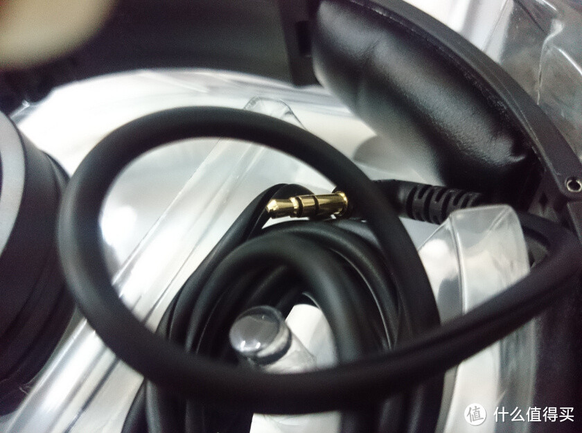 神价格的 JVC 杰伟世 HA-S500 头戴便携耳机