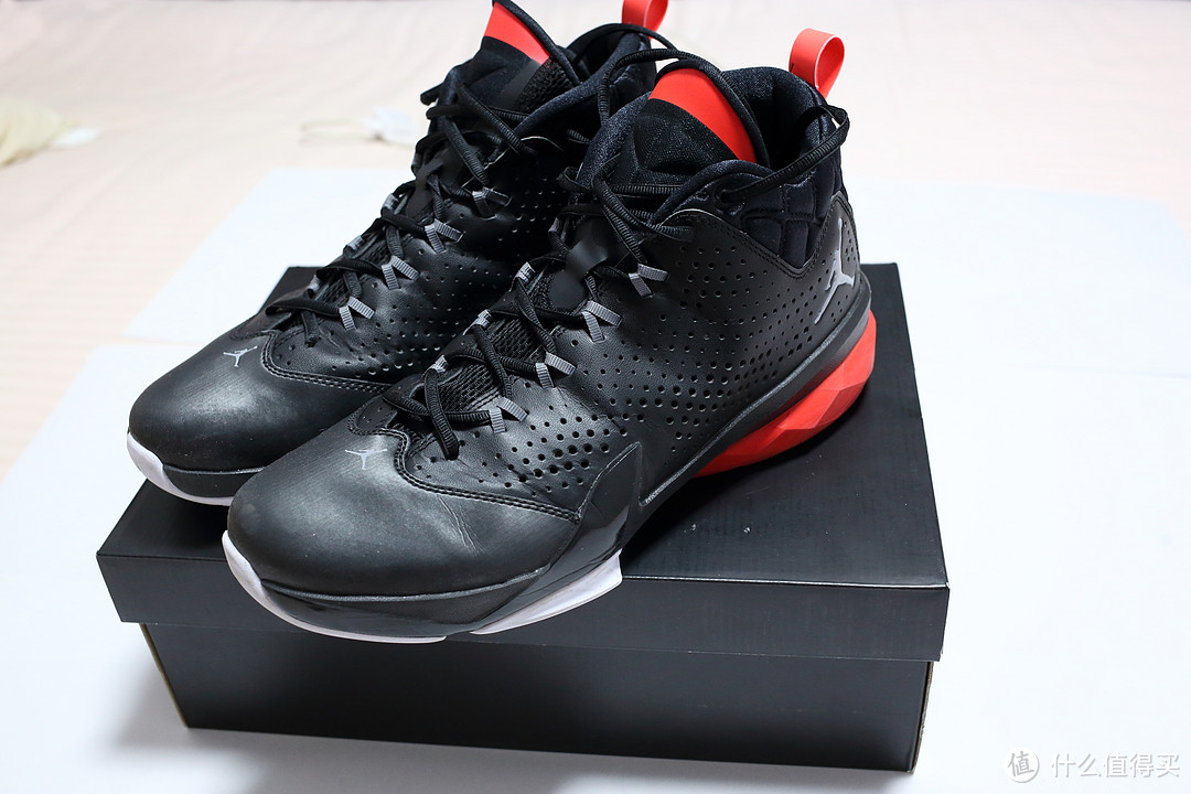 内外场篮球鞋：air jordan flight 14.5X 和 air jordan XX9