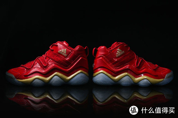 超级英雄与巨星合体：adidas 阿迪达斯 推出 复仇者联盟系列篮球鞋