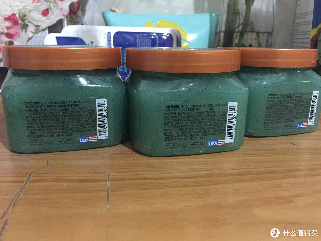 搓澡这件事儿：TREE HUT Shea Sugar Scrub 身体磨砂膏 青柠椰子味