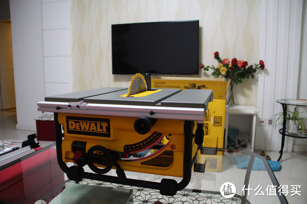 张大妈首晒 DEWALT 得伟 DW745 台锯