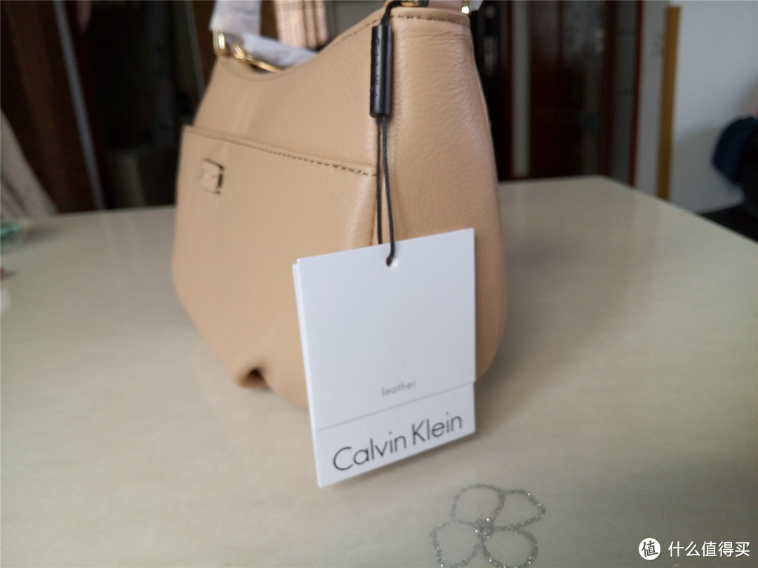 Calvin Klein Pebble Demi 女款单肩包