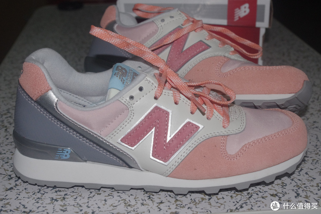 New Balance 洛丽塔 WR996EN 休闲跑鞋