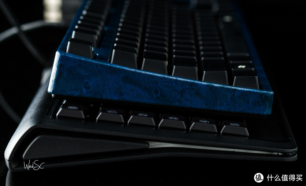 两年之殇，十年重剑 - SteelSeries APEX M800 QS1(RGB)机械轴键盘-和MX RGB对撕一把