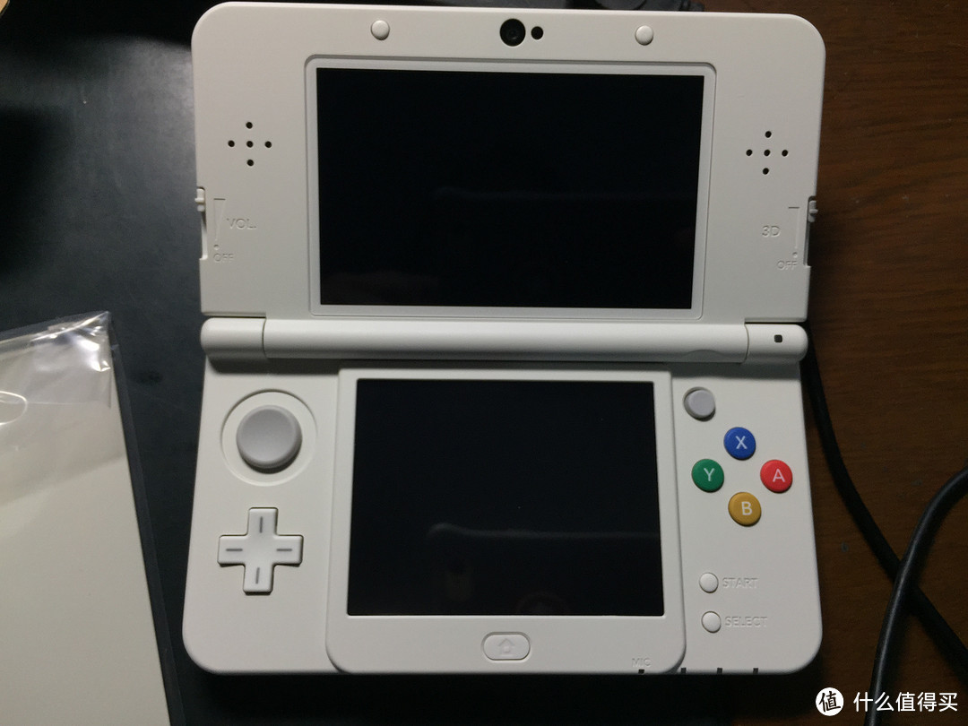 日本购入 New 3DS 游戏主机开箱晒物