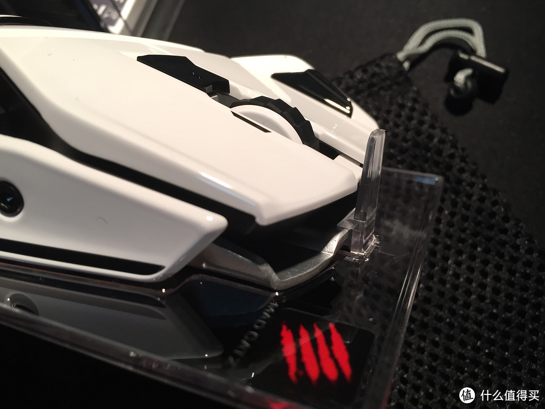 鼠标中的变形金刚：MAD CATZ 美加狮 M.O.U.S.9