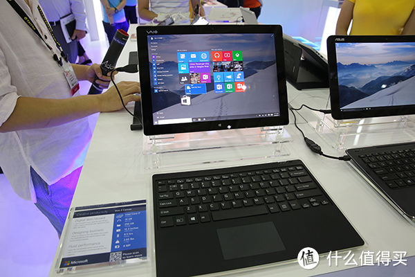 一场玩灯的盛宴：COMPUTEX 2015 台北电脑展 产品汇总