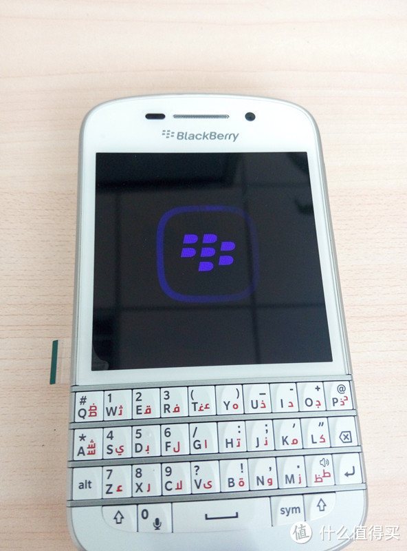 阿拉伯文全键盘——每天看着都很美的 BlackBerry 黑莓 Q10