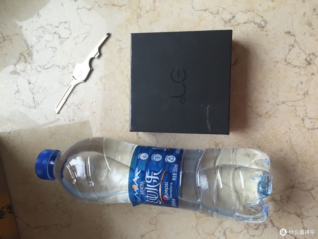 37度手环,这货真的只是个健康监测器
