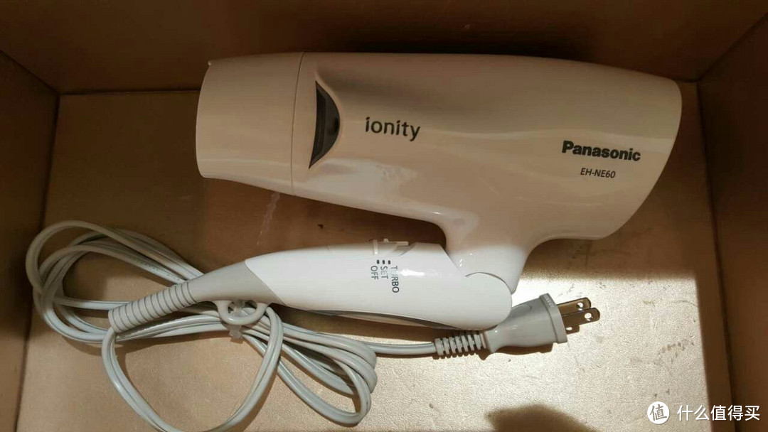 Panasonic 松下 EH-NA30-R 水离子护理电吹风,附使用效果