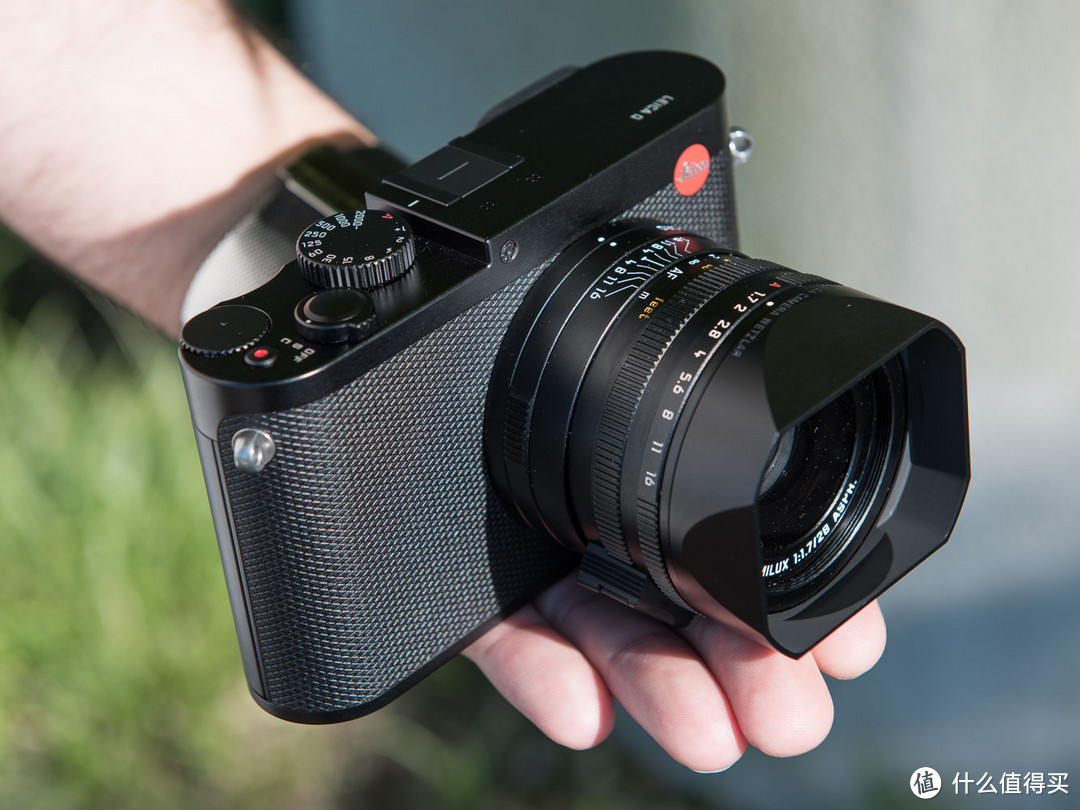 全画幅大底 + 28mm定焦：Leica 徕卡 发布 徕卡Q 全画幅定焦机