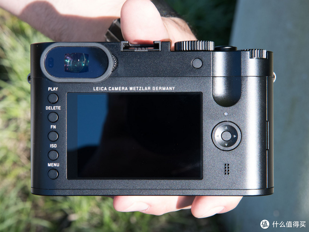 全画幅大底 + 28mm定焦：Leica 徕卡 发布 徕卡Q 全画幅定焦机