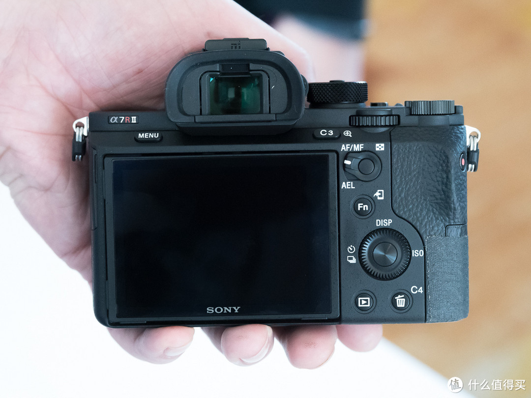 4k視頻拍攝:sony 索尼 發佈 a7r ii 全畫幅無反相機_相機_什麼值得