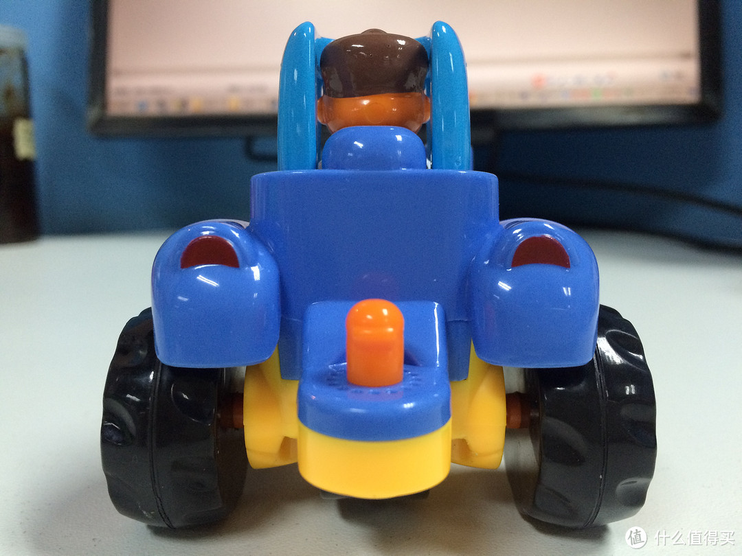 小朋友的新玩具：Huile Toy's汇乐326快乐工程车队惯性玩具模型汽车