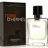 “HERMES 爱马仕大地淡香水 50ml”京东自营与香港免税店购买对比