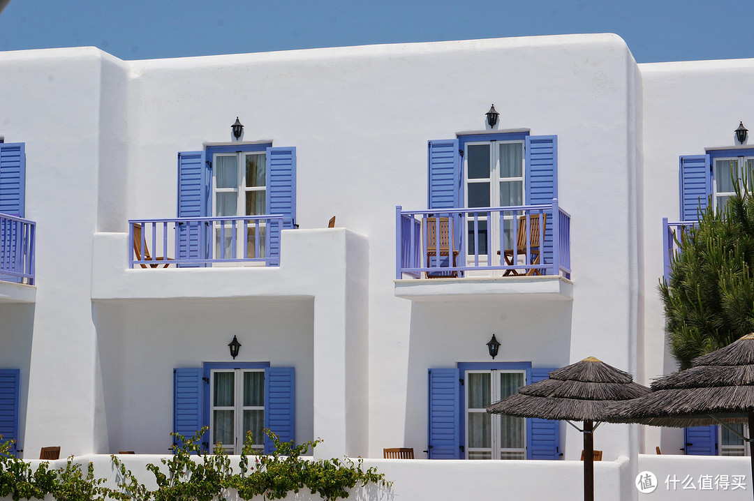 酒店的房子，岛上基本上都是蓝白色