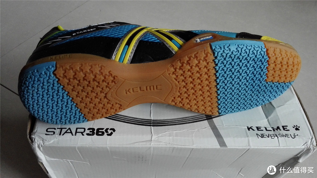 室内运动季淘鞋偶遇:Kelme Michelin Star360足球鞋充当室内训练鞋