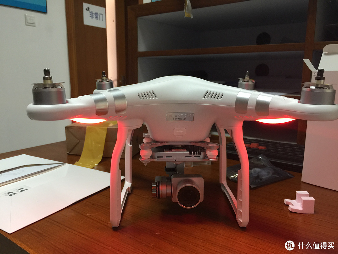 DJI 大疆 Phantom 3 Advanced 开箱+炸机+维修